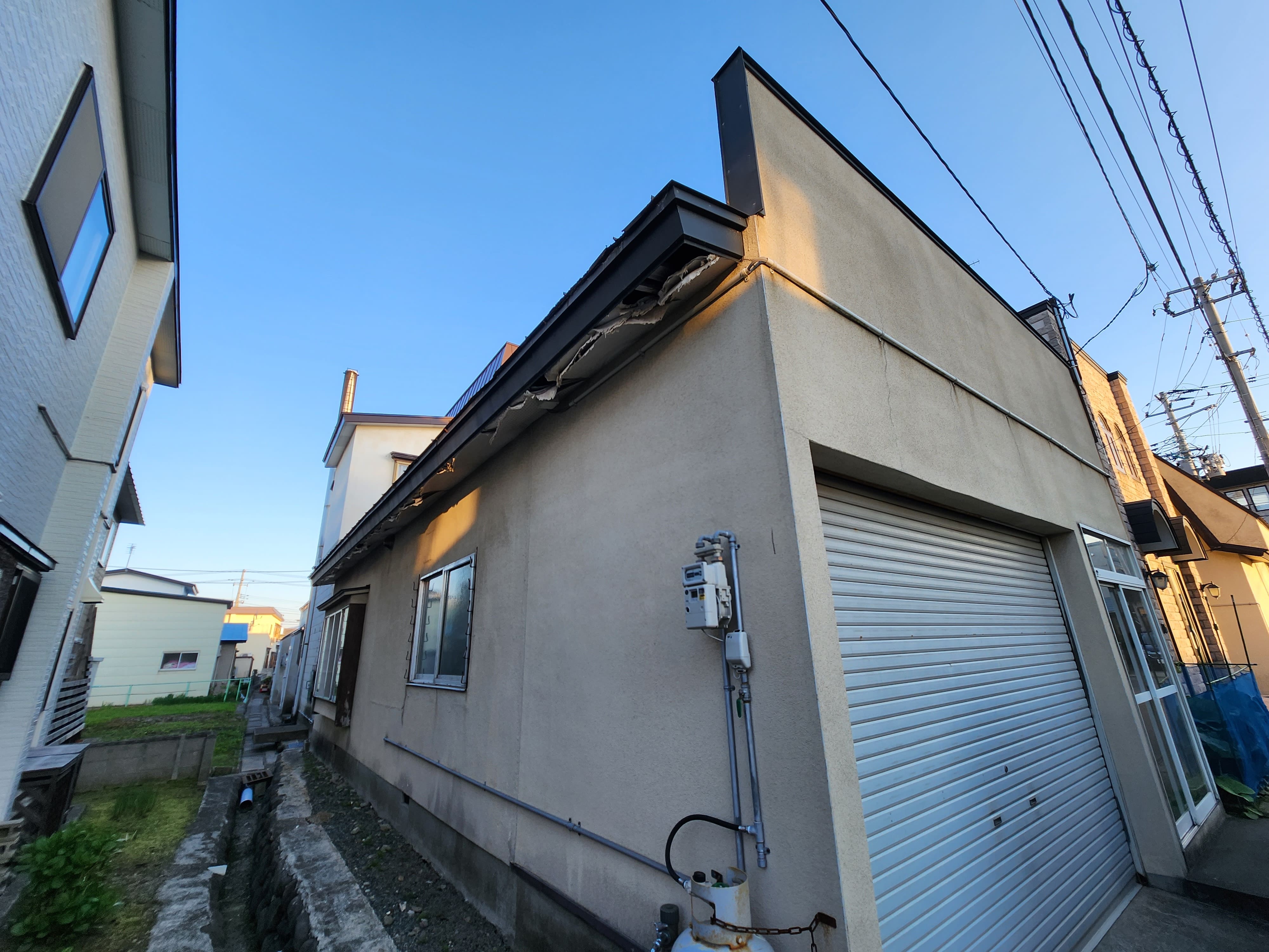 軒天交換・屋根板金部分葺き替え